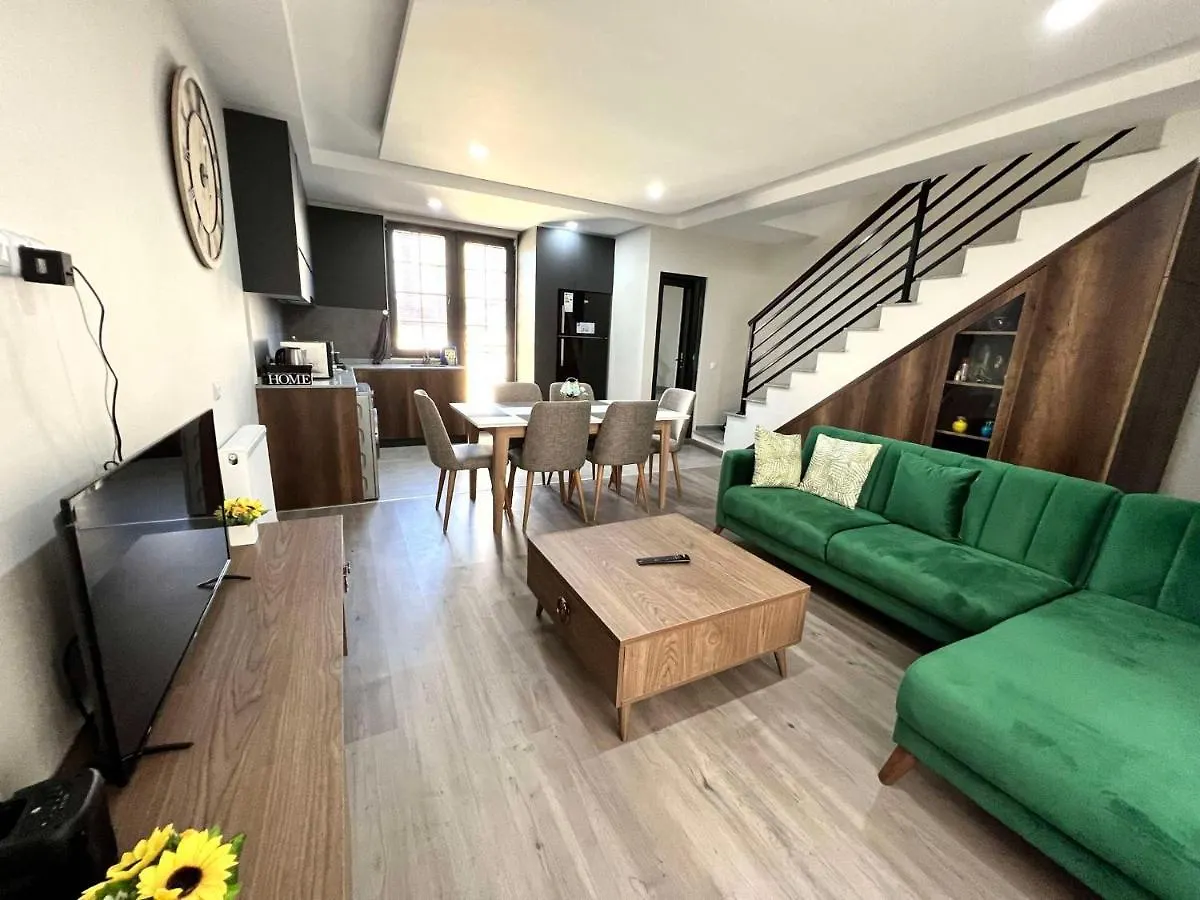Seaview Villa With Roof-Top Batumi 0*,