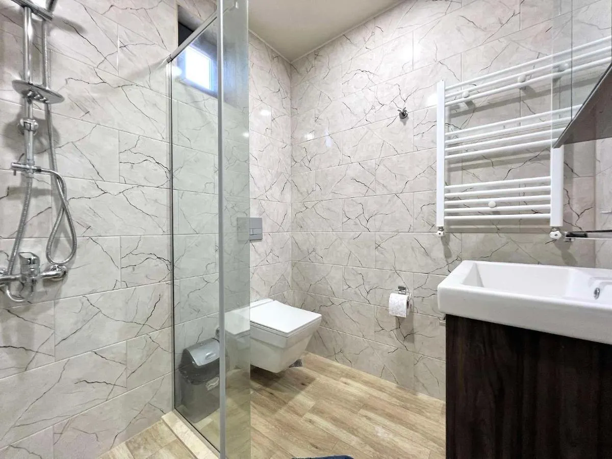 Seaview Villa With Roof-Top Batumi
