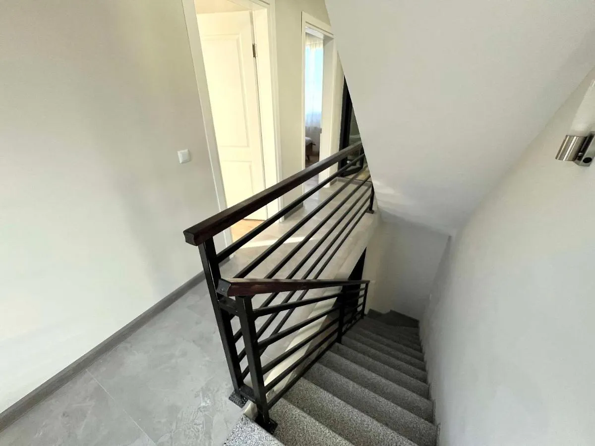 Seaview Villa With Roof-Top Batumi